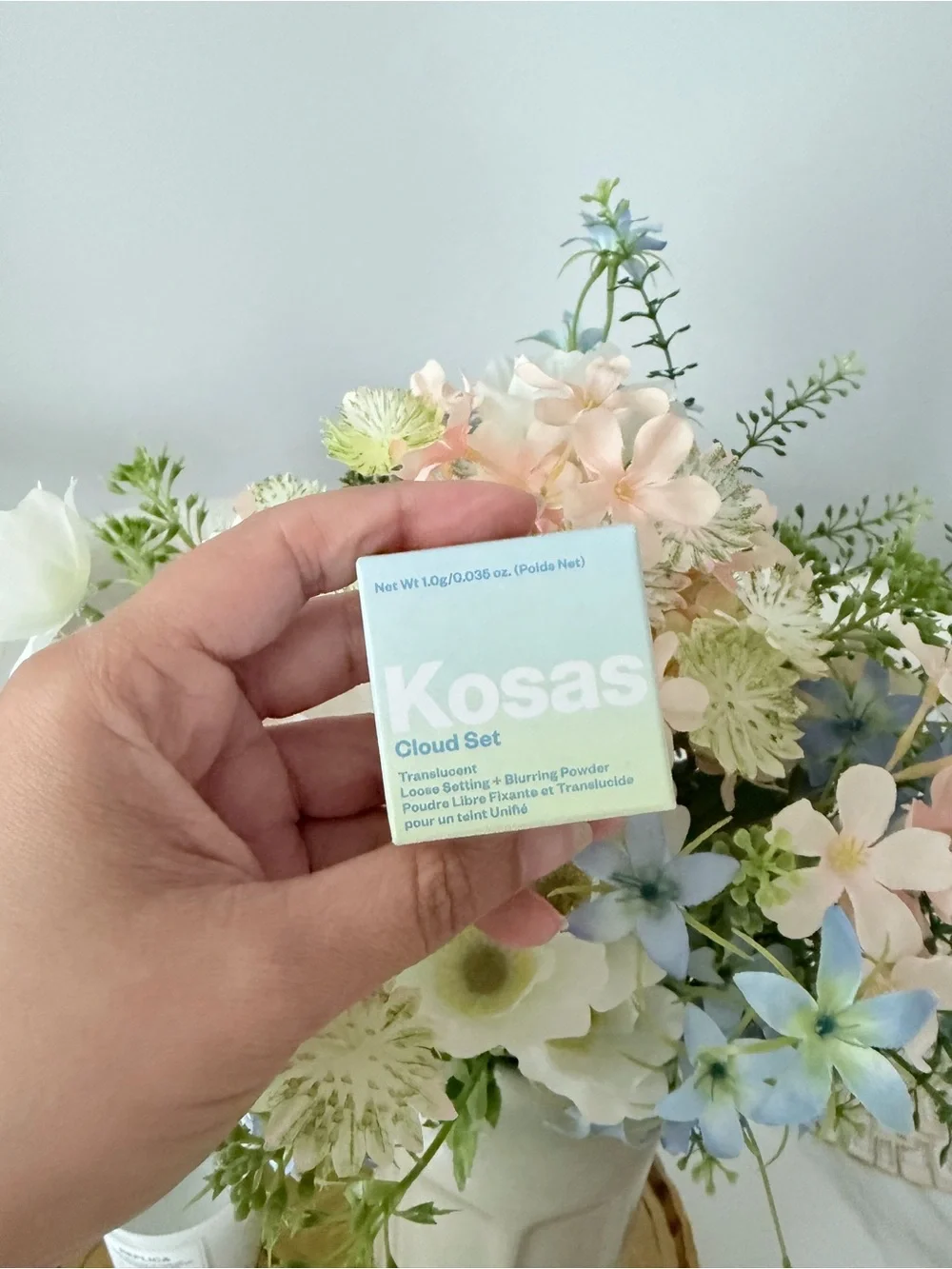 Kosas Cloud Set Loose Talc Free Setting + Blurring Powder- Translucent Pink
